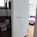 招待所 